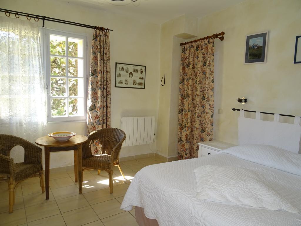Domaine De La Grange Neuve Hotel La Roque-sur-Pernes ภายนอก รูปภาพ