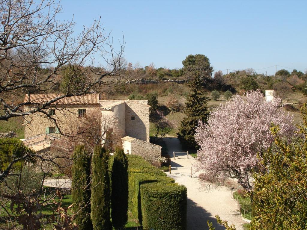 Domaine De La Grange Neuve Hotel La Roque-sur-Pernes ภายนอก รูปภาพ